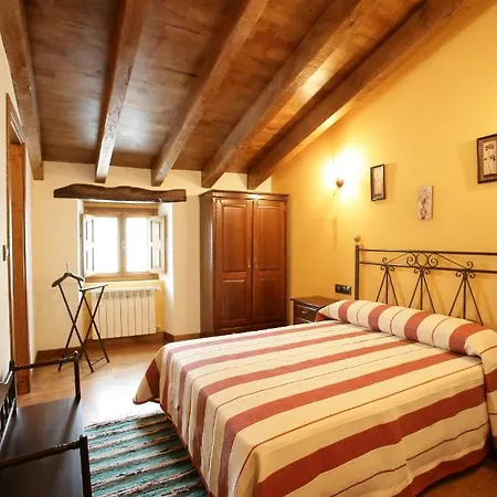 Casa Da Iglesia Casa rural Viñós